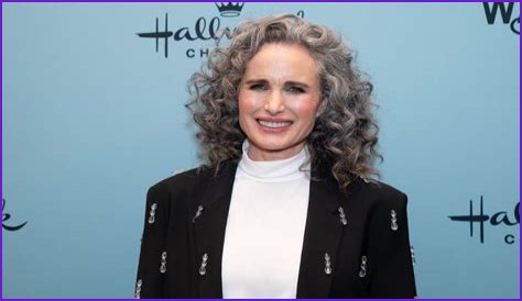 Julian Barboza: A Rising Star In The World Of Entertainment